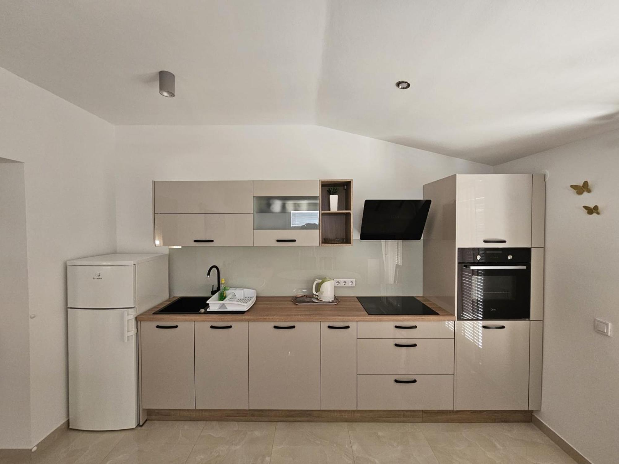 Filip Apartment Omiš Exterior foto