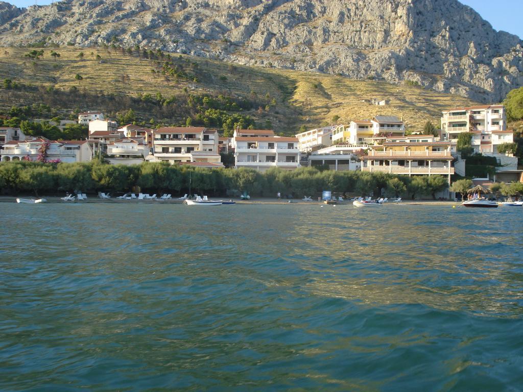 Filip Apartment Omiš Exterior foto